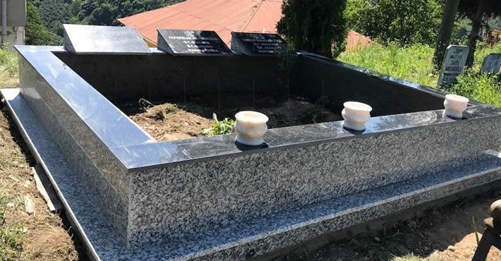 ÜÇLÜ GRANİT MEZAR 