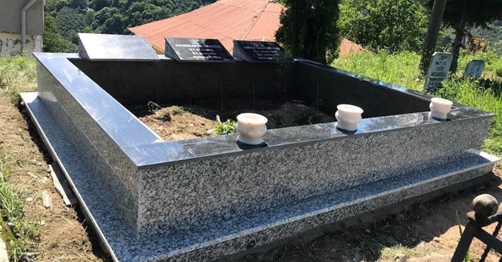 ÜÇLÜ GRANİT MEZAR 