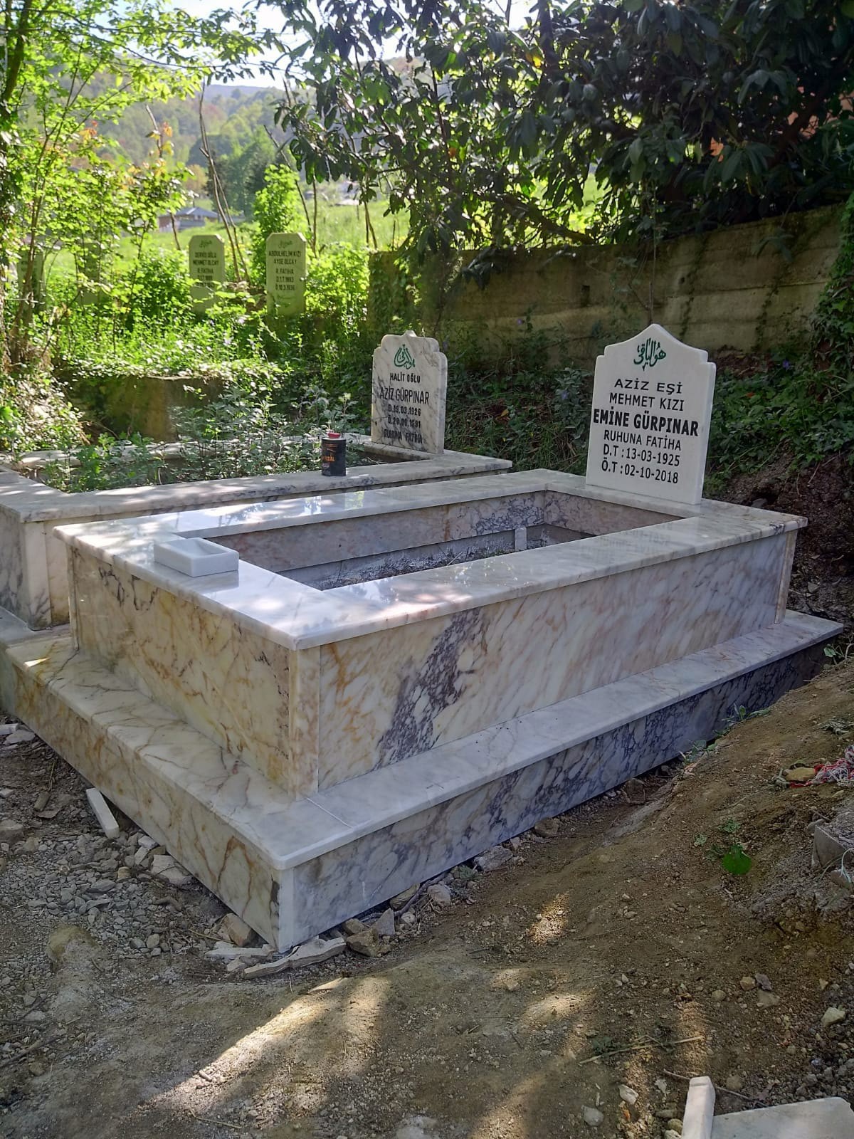 AFYON MENEKŞE MEZAR